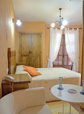 Casas Viejas 2*